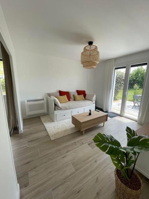 Appartement Proche Stade/Eurexpo Decines-Charpieu Luaran gambar