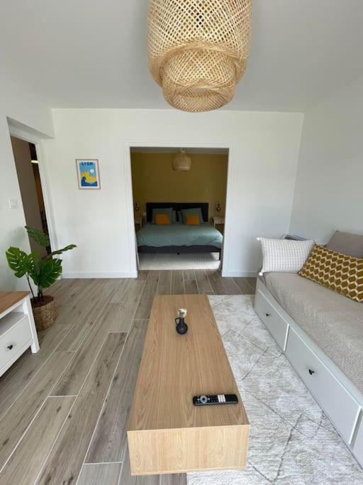 Appartement Proche Stade/Eurexpo Decines-Charpieu Luaran gambar
