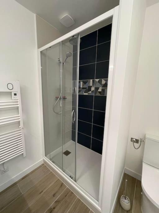 Appartement Proche Stade/Eurexpo Decines-Charpieu Luaran gambar